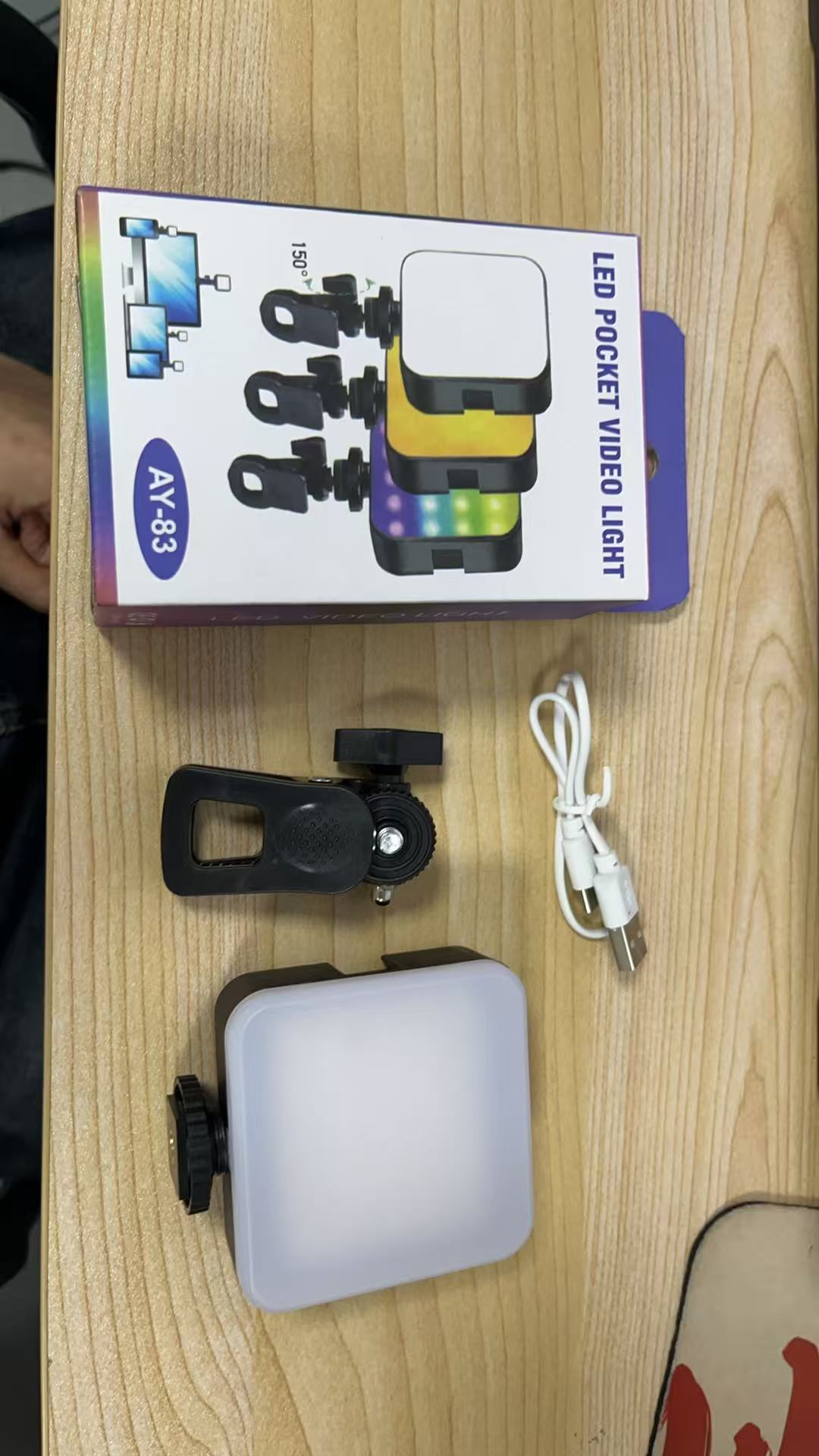 Luz de bolsillo RGB para fotog - Outdoor Lighting In Photography reseña y precio