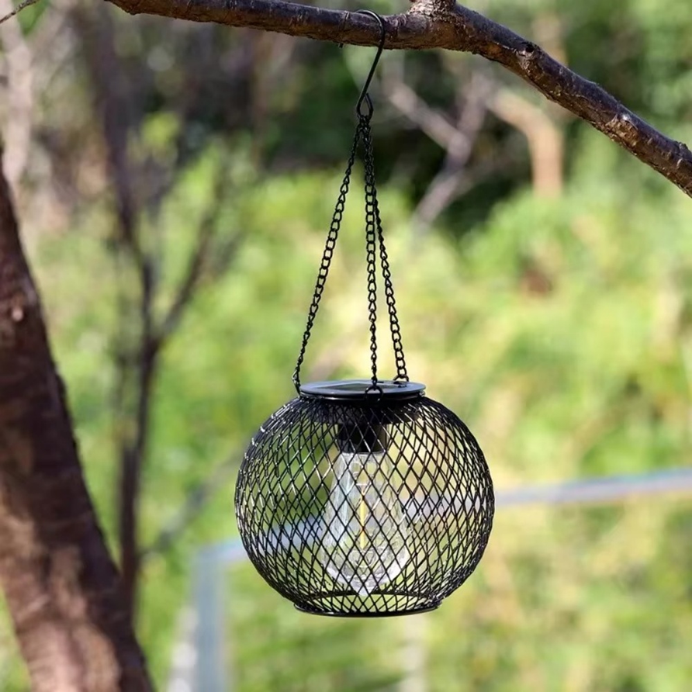 Lámpara Solar Esférica de Hier - Outdoor Lighting Traditional reseña y precio